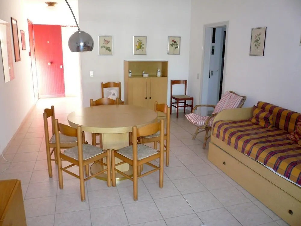 Apartment Immobiliare Centro Hotel Marina Di Bibbona Italy